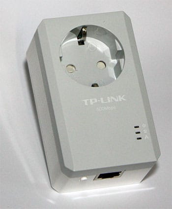 Powerline Adapter mit zusätzlicher Steckdose