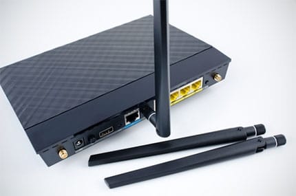 Router mit Antennen